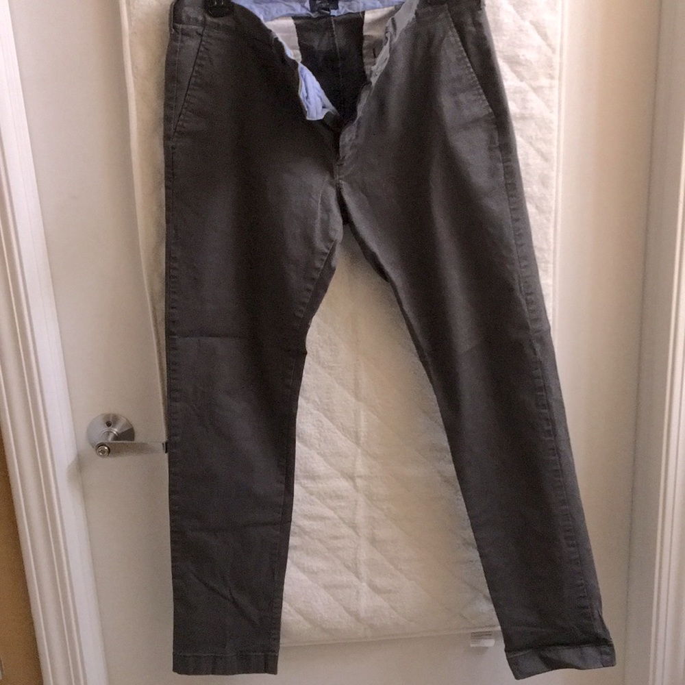 Men’s J.Crew 32x32 gray pants